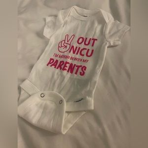 Cute newborn onesie.